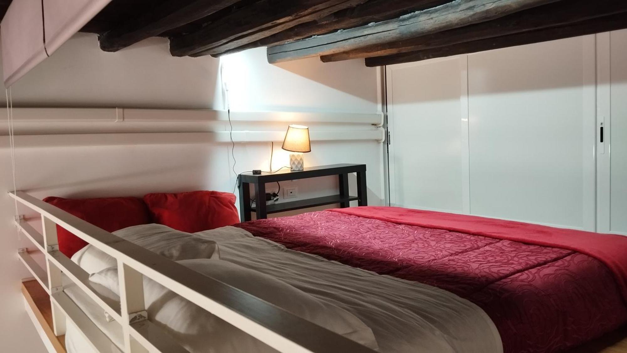 Casa Tiffany Piazza Di Spagna Рим Номер фото